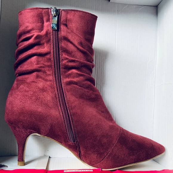 Catherine Malandrino Mulberry bootie Size 8.5 NEW - Picture 1 of 2